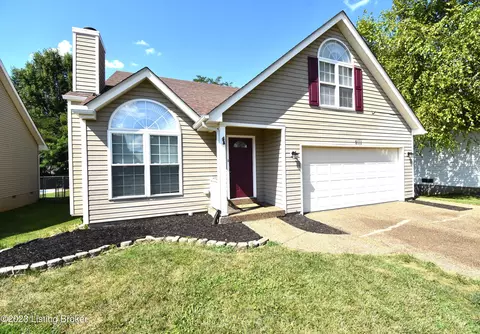 8111 Village Point Dr, Louisville, KY 40291