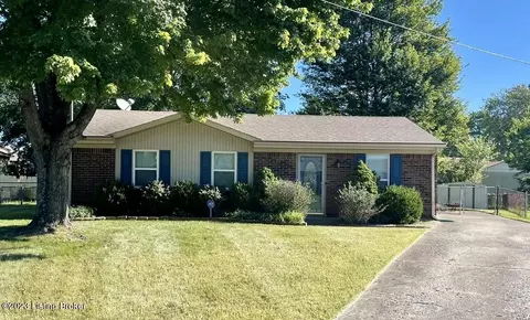 3709 Balboa Pl, Louisville, KY 40229