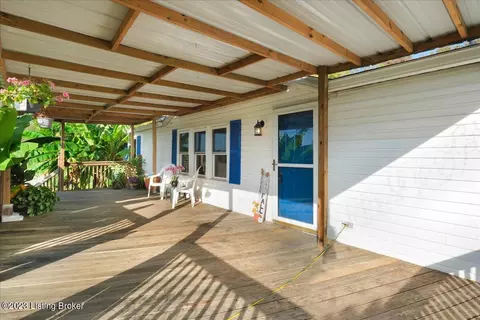 5918 Lilly Pike, Coxs Creek, KY 40013