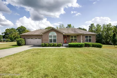 65 Cessna Ct, Taylorsville, KY 40071