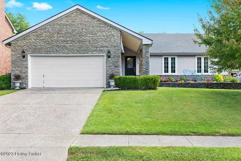 507 Winyan Ln, Louisville, KY 40223