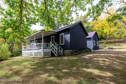 4745 Flat Creek Rd, Frankfort, KY 40601
