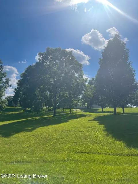 9279 Waddy Rd, Waddy, KY 40076