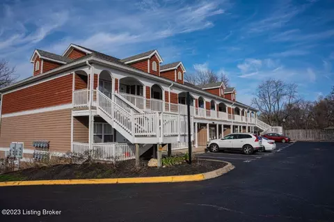 7100 Beargrass Run Pl #202, Louisville, KY 40220
