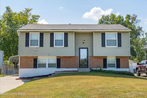 4618 Mud Ln, Louisville, KY 40229