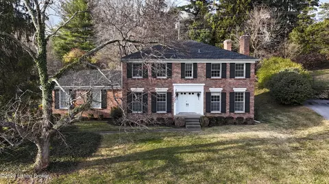 5803 Brittany Valley Rd, Louisville, KY 40222