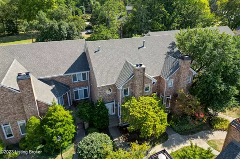 114 Promenade Ct, Louisville, KY 40223