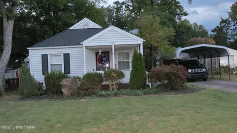 11907 Locust Rd, Louisville, KY 40243