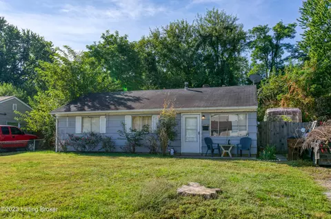 4716 Palma Rd, Louisville, KY 40272