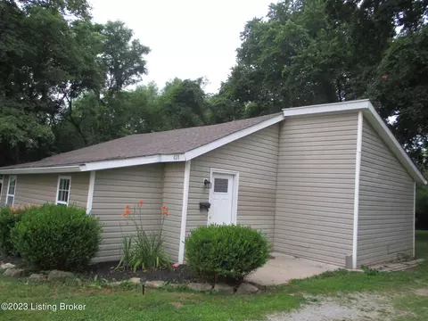 428 S Third St, Bardstown, KY 40004