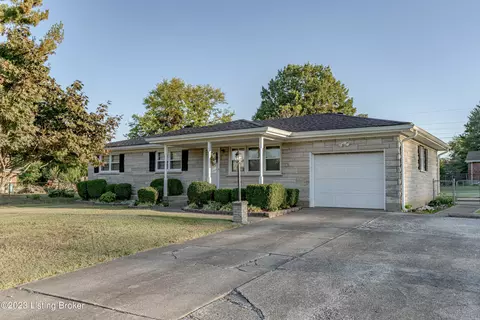 347 Lee Villa Cir, Shepherdsville, KY 40165