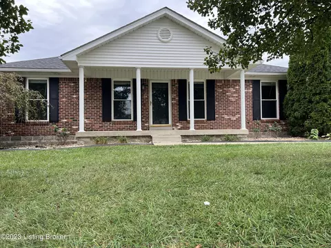 319 Forest Ridge Dr, Mount Washington, KY 40047