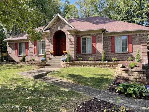 3116 Albans Pl, Louisville, KY 40241