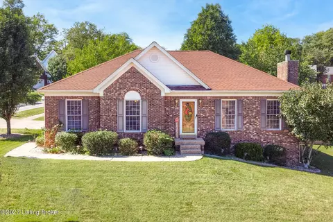 7616 Stone Ledge Rd, Louisville, KY 40291