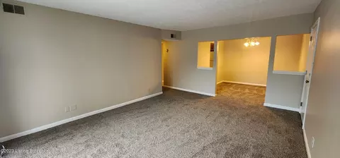 1101 Lafontenay Ct, Louisville, KY 40223