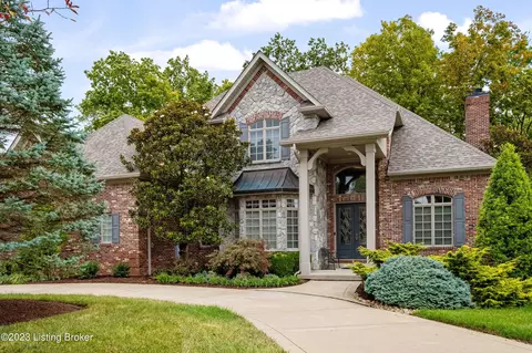 409 Landis Lakes Ct, Louisville, KY 40245