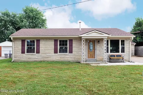 11013 Benson Ln, Louisville, KY 40272