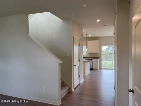 7007 Black Cherry Ct, La Grange, KY 40031 photo 4