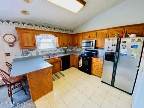 310 Mockingbird Dr, Springfield, KY 40069 photo 7