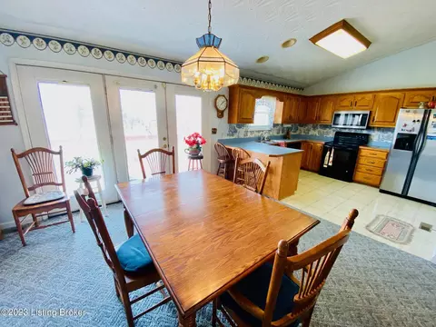 310 Mockingbird Dr, Springfield, KY 40069 photo 6