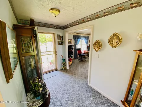 310 Mockingbird Dr, Springfield, KY 40069 photo 10