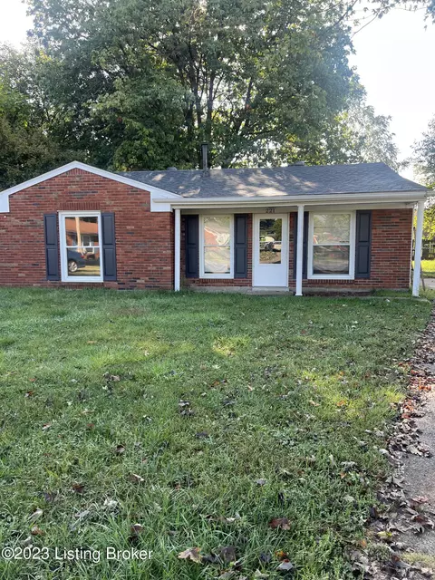 221 Broadland Ct, Louisville, KY 40229