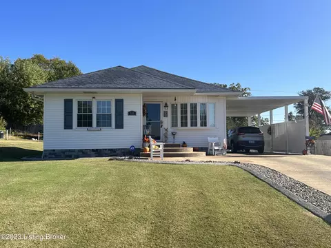 305 Johnson St, Irvington, KY 40146