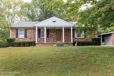 4925 N Camden Ln, Crestwood, KY 40014