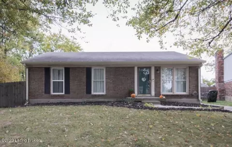 5820 Brandywyne Ct, Louisville, KY 40291