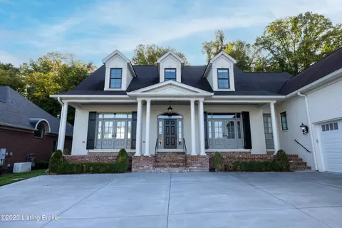 4302 Sanctuary Bluff Ln, Louisville, KY 40241