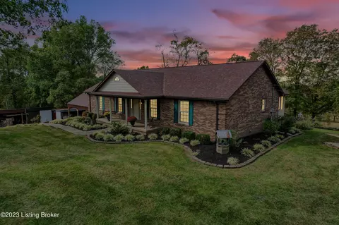 330 Preakness Dr, Coxs Creek, KY 40013