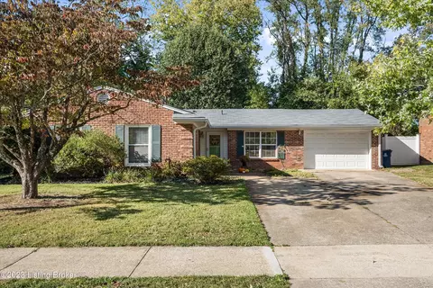 12207 Ledges Dr, Louisville, KY 40243