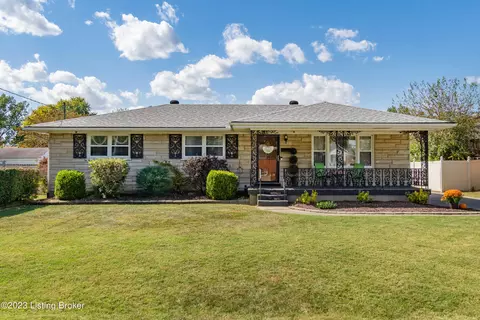 8408 Summer Haven Ct, Louisville, KY 40258