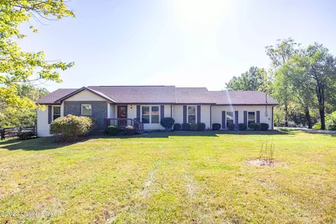 1401 Robertson Dr, Crestwood, KY 40014