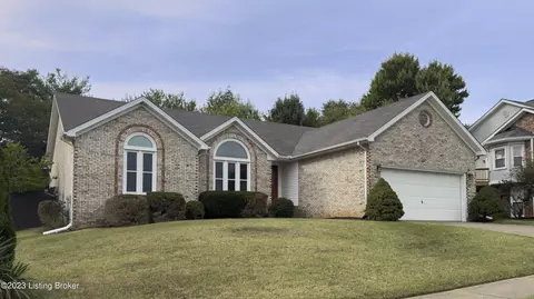 4008 Hurstbourne Woods Dr, Louisville, KY 40299