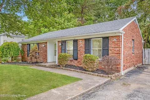 6207 Big Ben Dr, Louisville, KY 40291