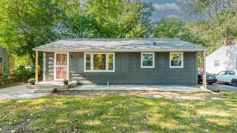 422 W Southside Ct, Louisville, KY 40214