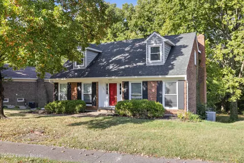 7604 Charron Rd, Louisville, KY 40220