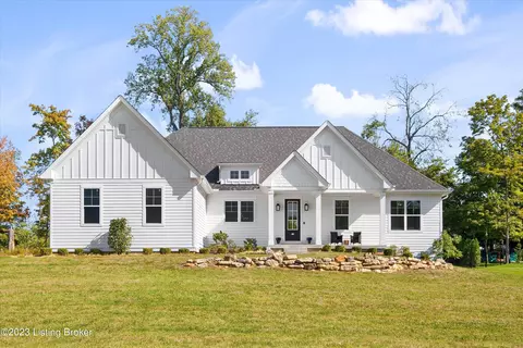 6116 Winkler Rd, Crestwood, KY 40014