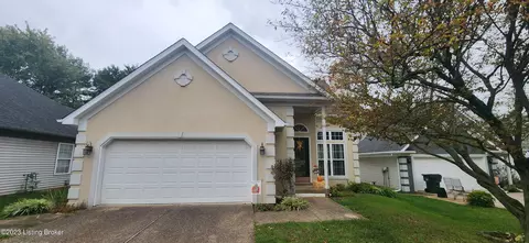8807 Brittany Dr, Louisville, KY 40220