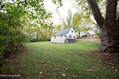 575 Graefenburg Rd, Waddy, KY 40076 photo 26