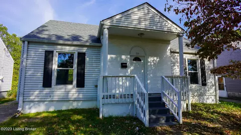 213 Iroquois Ave, Louisville, KY 40214