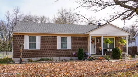 9509 Cooper Chase Ct, Louisville, KY 40229