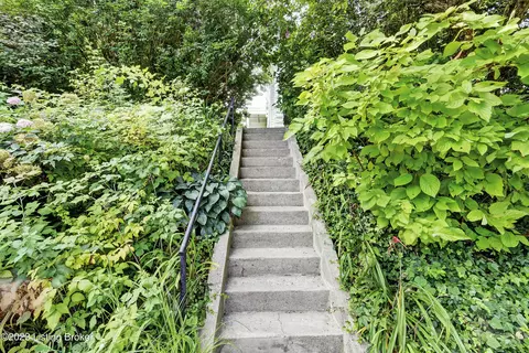 1968 Payne St, Louisville, KY 40206
