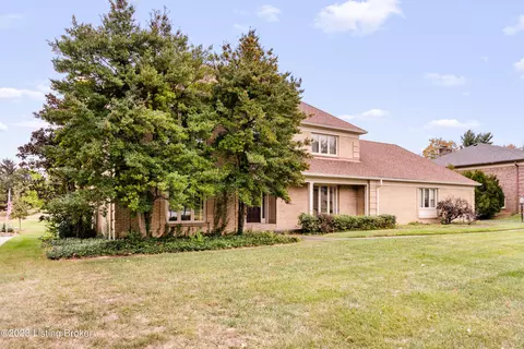 917 Colonel Anderson Pkwy, Louisville, KY 40222