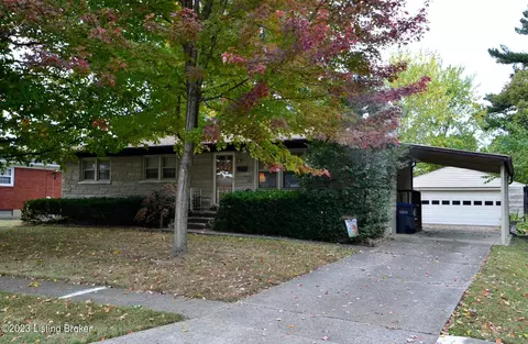 8200 Seaforth Dr, Louisville, KY 40258