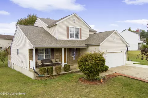 5305 Oldshire Rd, Louisville, KY 40229