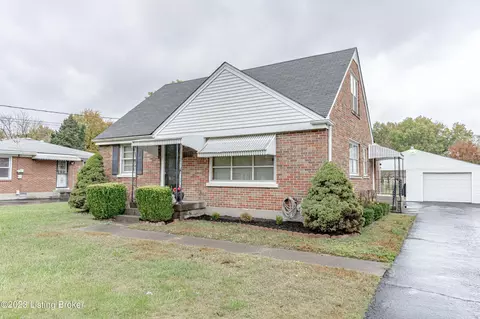 10205 Moonlight Way, Louisville, KY 40272