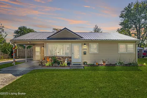 13313 Bessels Blvd, Louisville, KY 40272