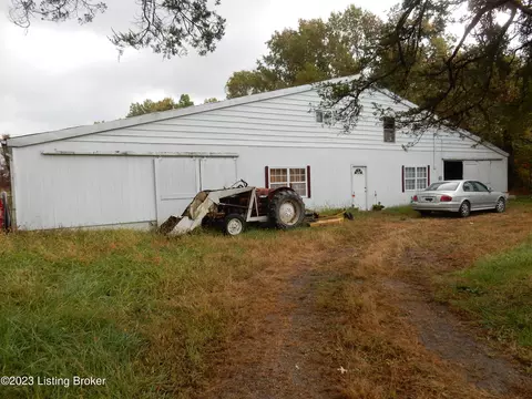 311 Beech Grove Rd, Shepherdsville, KY 40165